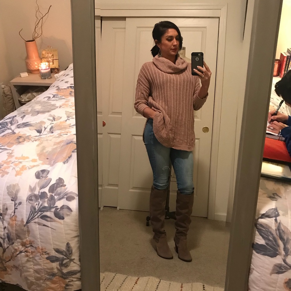 Express | Mauve Knitted Cowl Split Side Sweater XS